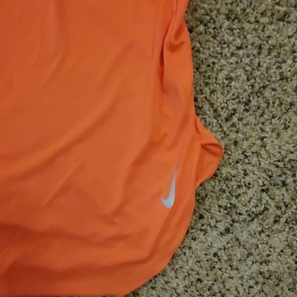 Nike Women's City Sleek Tank, plus size - Picture 3 of 3